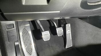 M-Pedale und Fußstütze - Startseite Forum Auto BMW 3